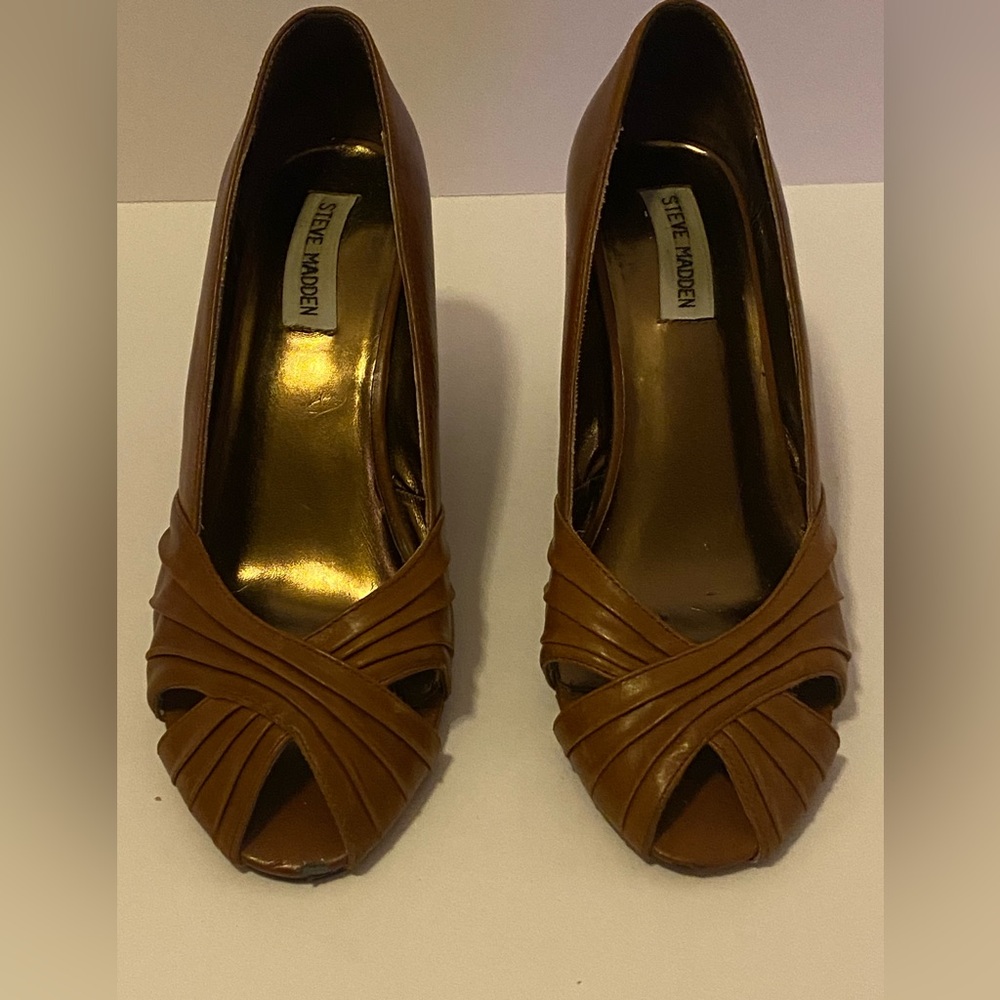 Steve Madden Women's Peep Toe Wedge Heels Size 7.5